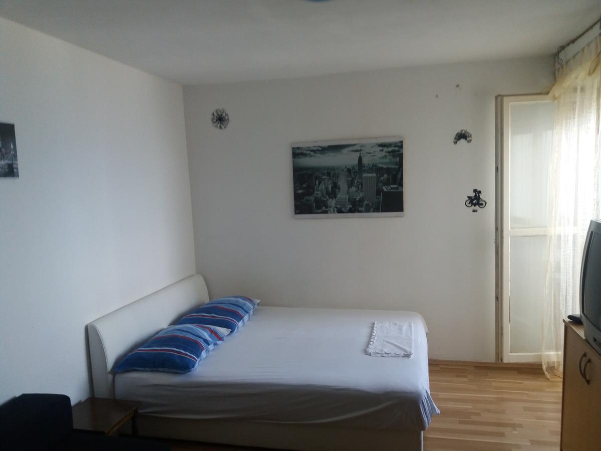 Studio Apartment Ema Split Exterior photo